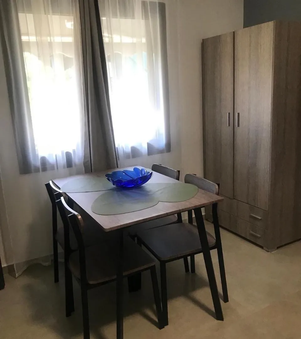 My House Apartments 皮加迪卡